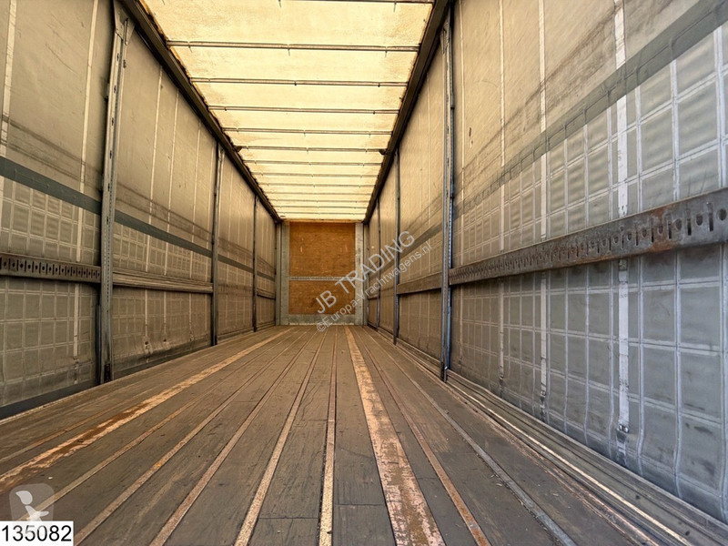 نصف مقطورة Lecitrailer Tautliner