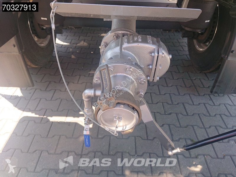 نصف مقطورة Kässbohrer STB NEW! 30.000L Bitumen