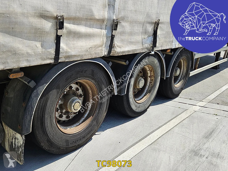 نصف مقطورة Fruehauf