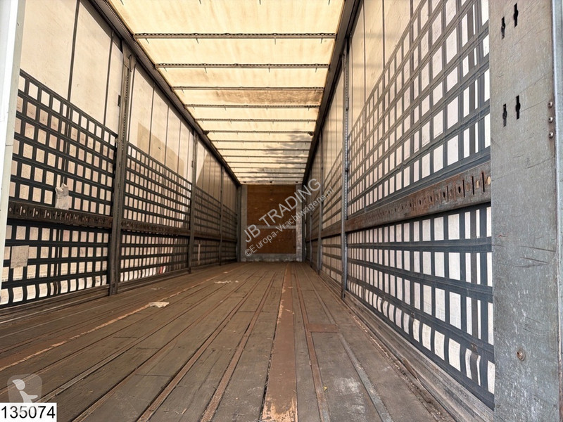 نصف مقطورة Lecitrailer Tautliner