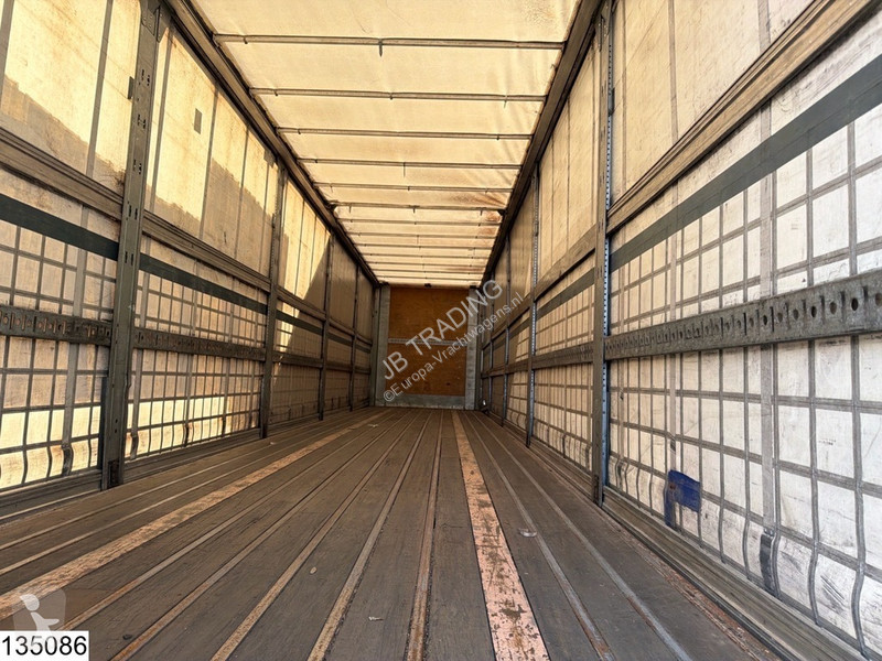 نصف مقطورة Lecitrailer Tautliner