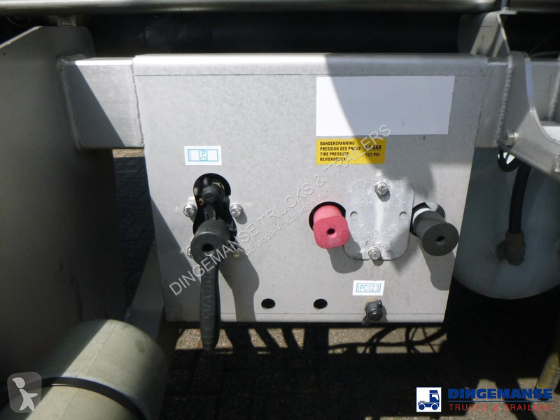 نصف مقطورة Van Hool Food tank inox 28.5 m3 / 3...
