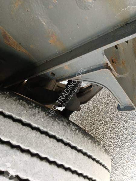 نصف مقطورة Krone Centinato con porta coils