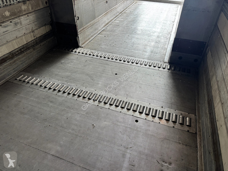 نصف مقطورة Van Eck Double Deck