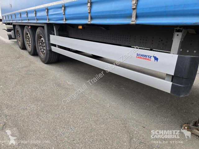 نصف مقطورة Schmitz Cargobull Semitrailer...