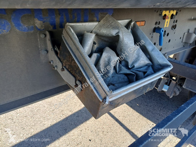 نصف مقطورة Schmitz Cargobull Kipper...