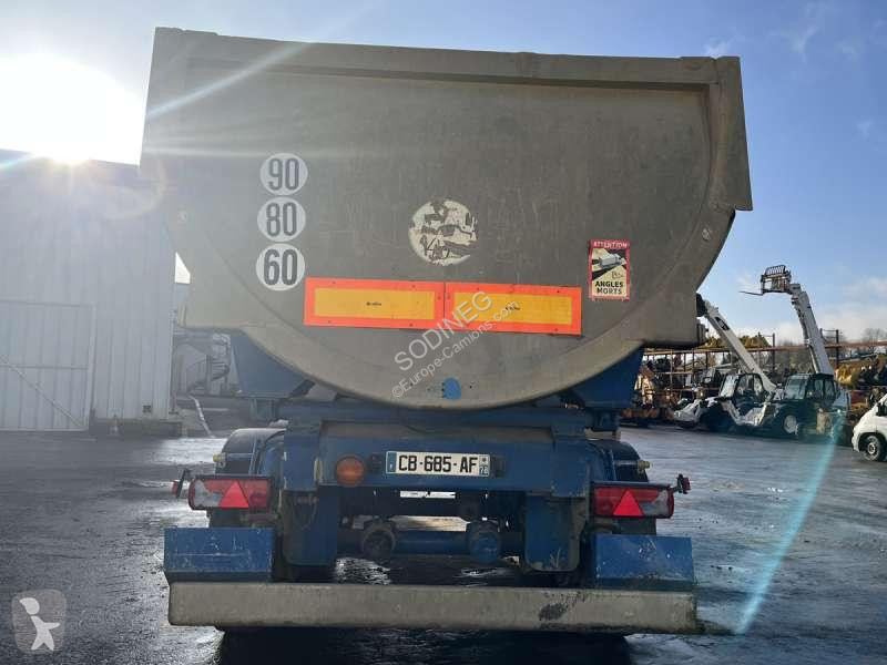 Semi remorque Benalu  3 ESSIEUX