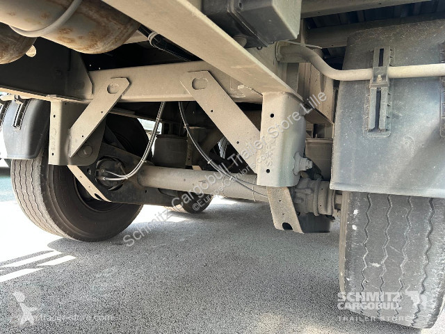نصف مقطورة Trouillet Semitrailer Dryfreight Mega