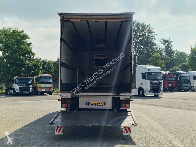 نصف مقطورة Pacton Loadlift - frigo - steering axle