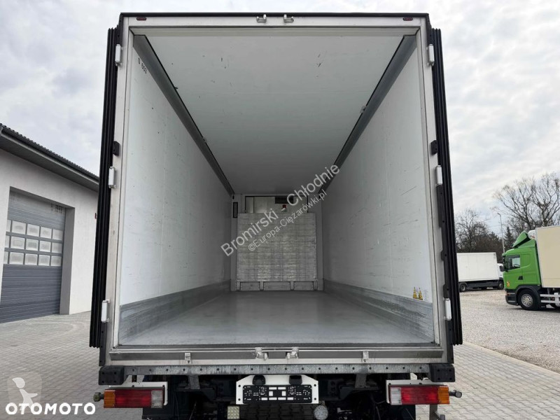 مقطورة Schmitz Gotha  CHŁODNIA THERMO KING SLX...