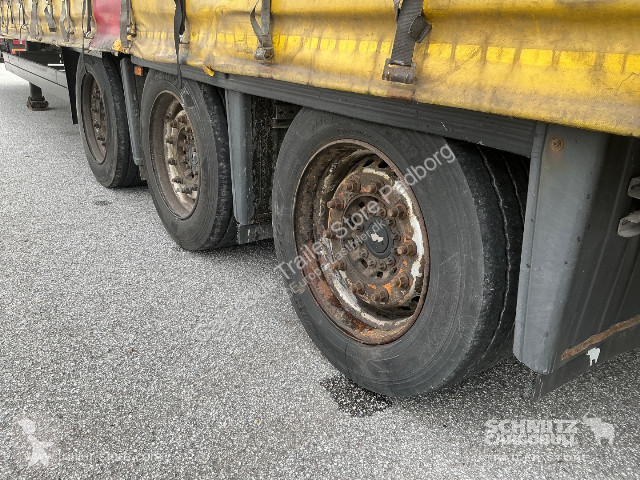 نصف مقطورة Schmitz Cargobull Curtainsider Mega