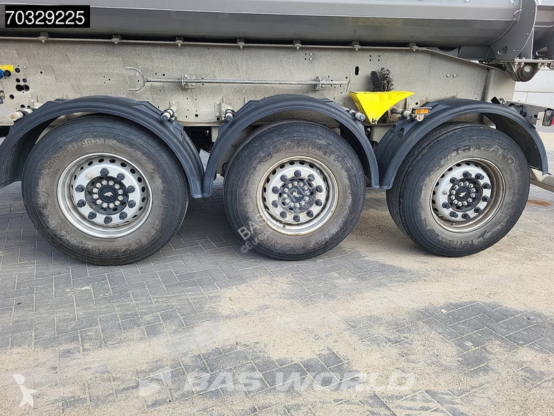 نصف مقطورة Schmitz Cargobull SCB*S3D Lift Axle...