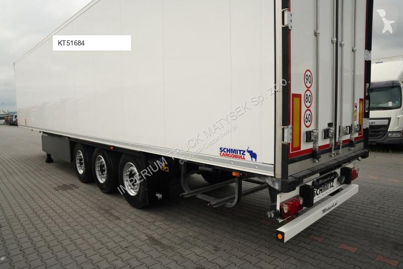 نصف مقطورة Schmitz Cargobull