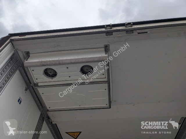 نصف مقطورة Schmitz Cargobull Tiefkühler...