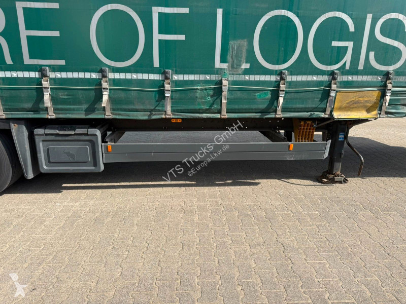 نصف مقطورة Schmitz Cargobull SCB*S3T...