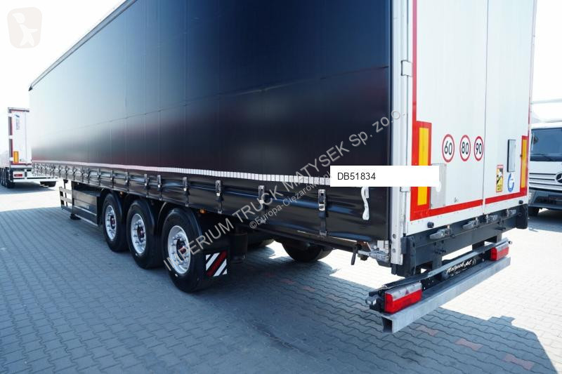 نصف مقطورة Schwarzmüller STANDARD / PALECIARA