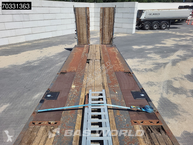نصف مقطورة Fliegl SDS 550T 3 axles Steering...