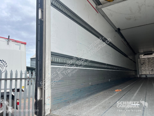 نصف مقطورة Schmitz Cargobull Reefer Multitemp