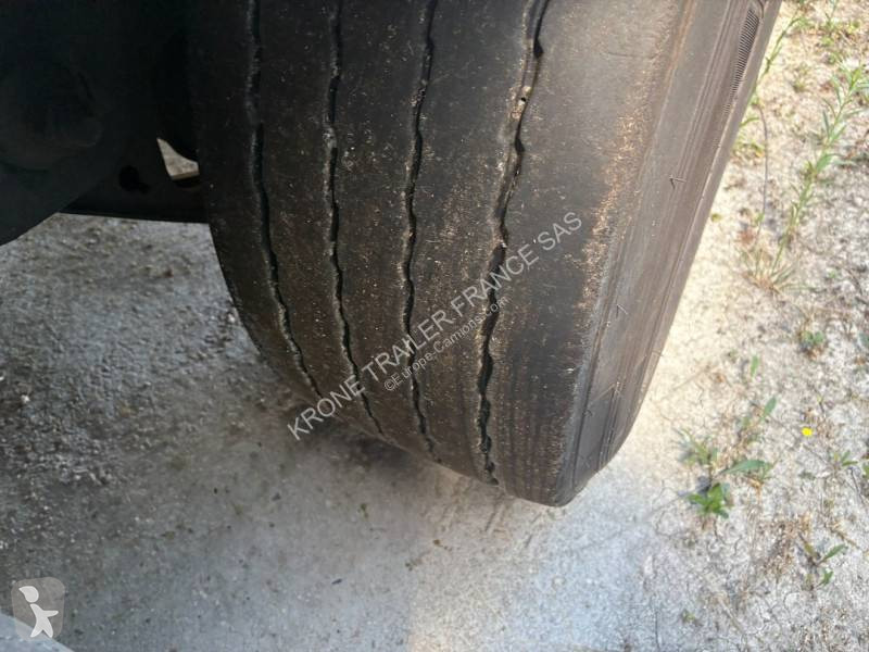 نصف مقطورة Krone