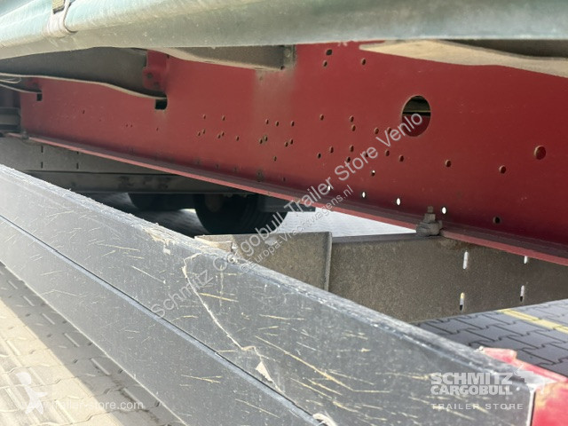 نصف مقطورة Schmitz Cargobull Curtainsider Mega