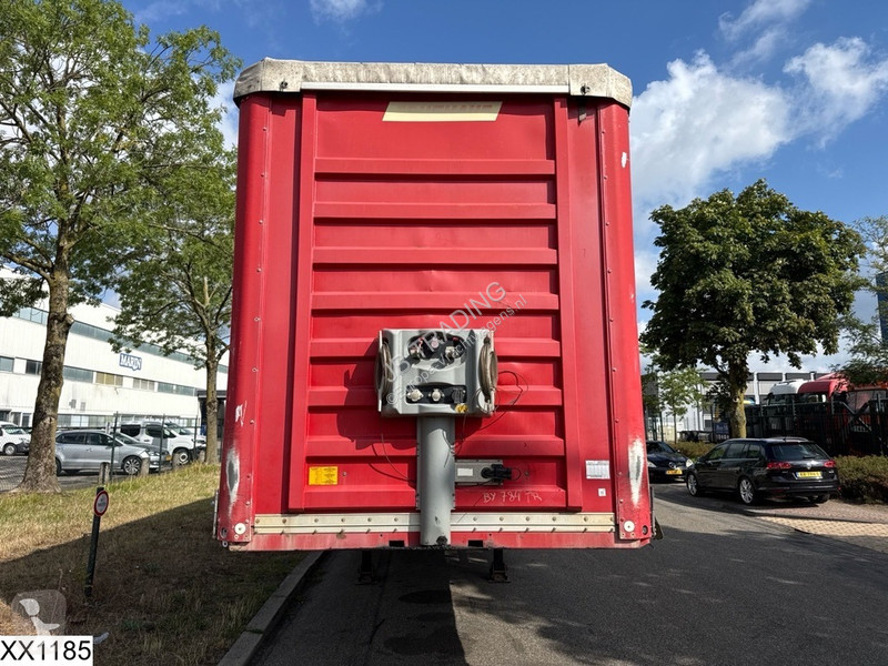 نصف مقطورة Fruehauf Tautliner Dhollandia