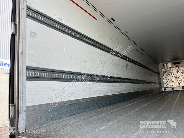 Oplegger Schmitz Cargobull Reefer Standard
