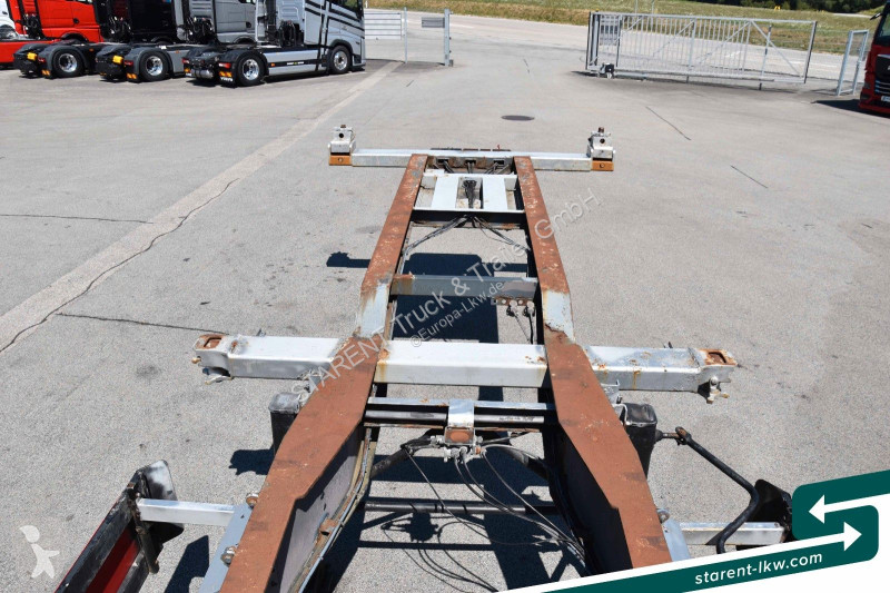 Semirremolque Schwarzmüller Containerchassis...