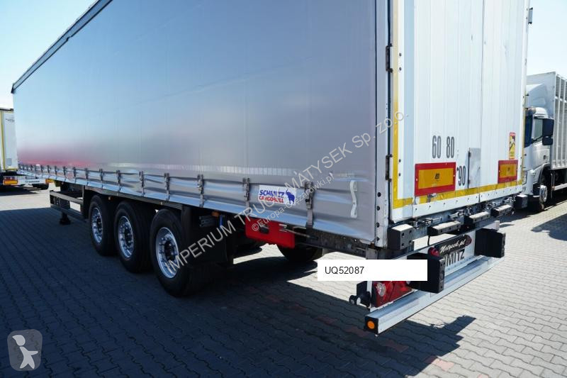 Напівпричіп Schmitz Cargobull