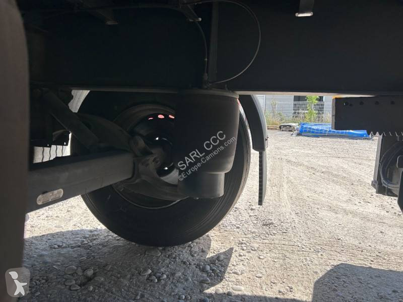 Semi remorque Fruehauf EP-176-LR essieu...