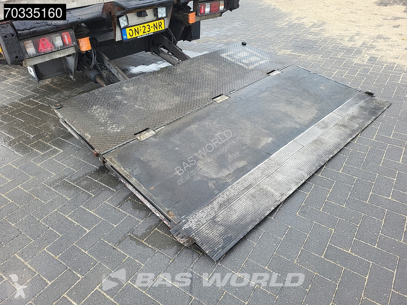 Semirremolque Krone APK 06/27 Laadklep 250x270cm