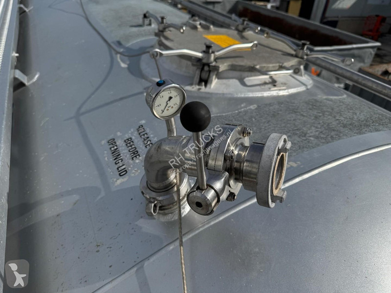 Félpótkocsi LAG O-3-40 02 3 AXLE - 61.000 LITER...
