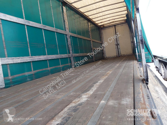 Semirremolque Kaiser Semitrailer Curtainsider...