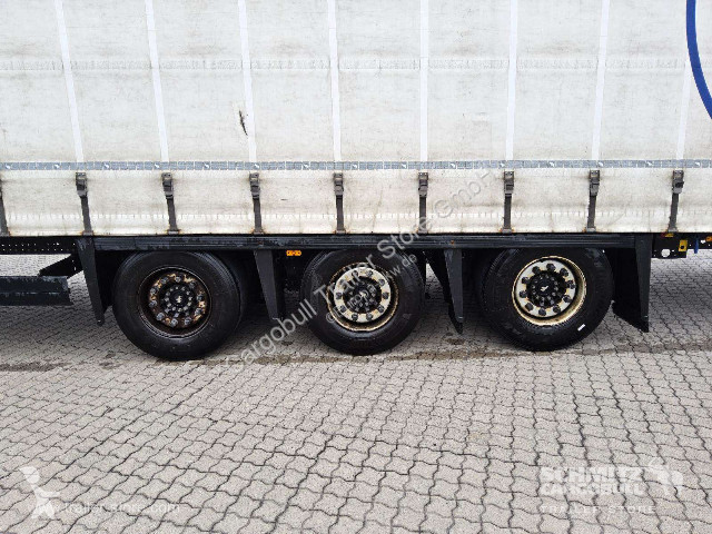 Semirremolque Schmitz Cargobull Curtainsider Mega