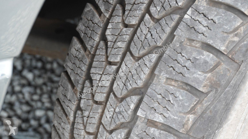 Semirremolque Mercedes CDI 519 319 SZM...