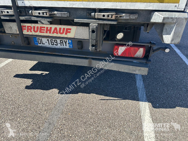 Semiremorca Fruehauf Semitrailer Curtainsider...