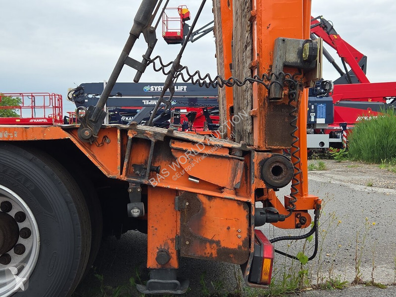 Полуприцеп Goldhofer STZ-L6-67/80A