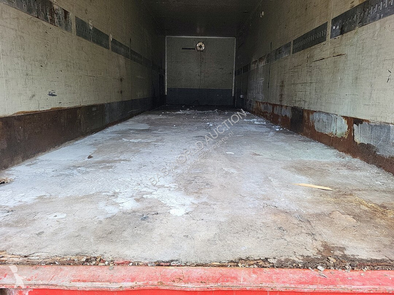Полуприцеп Schmitz Cargobull 10