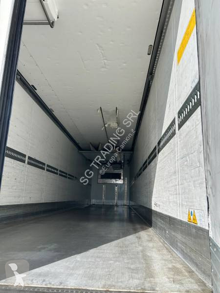 Полуприцеп Schmitz Cargobull Frigorifero con...