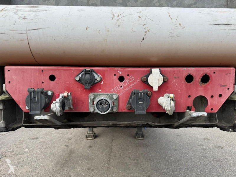 Полуприцеп Nooteboom 3 AXLE BPW + 4,6 M...
