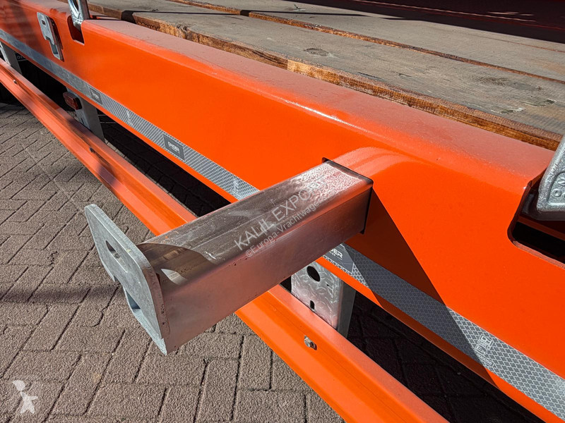 Полуприцеп  Low Bed 3 Axle Full Spring 60 Ton...
