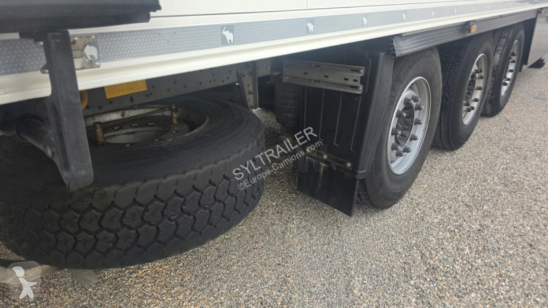 Semirremolque Schmitz Cargobull  SCB