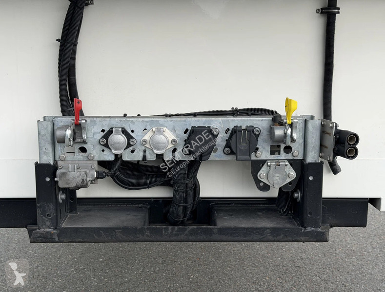 Semitrailer Heiwo N/A BLOEMEN VERKOOP KOELING...