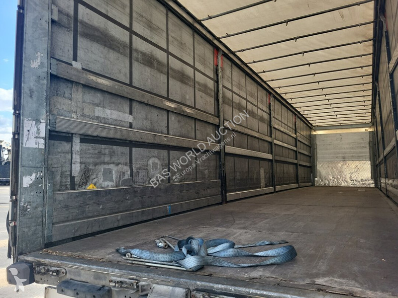 Semirimorchio Schmitz Cargobull SCB*S3T