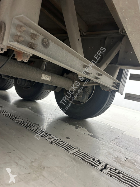 Schmitz Cargobull Tautliner semi-trailer
