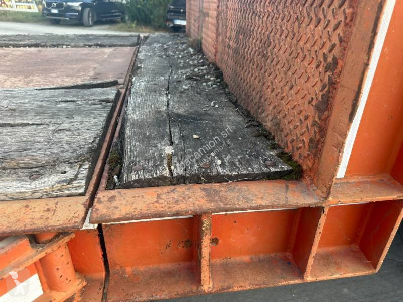 Bertoja  semi-trailer