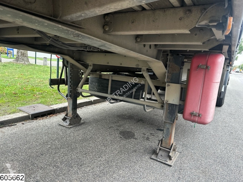 Samro Tautliner Anteo semi-trailer