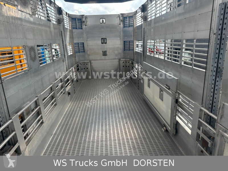 نصف مقطورة  Finkl  3 Stock Hubdach Typ 2