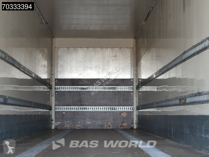 System Trailers TFSSL 27 Plywood 3 axles SAF...