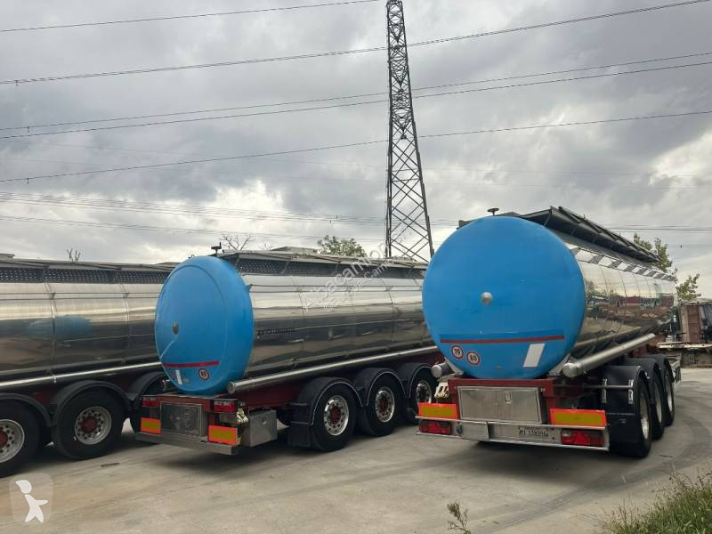Menci  semi-trailer