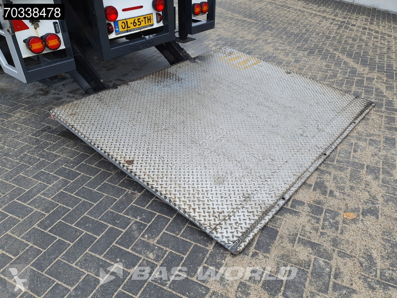 Pacton TBD.3 Lift+stuuras Laadklep APK 07/27...